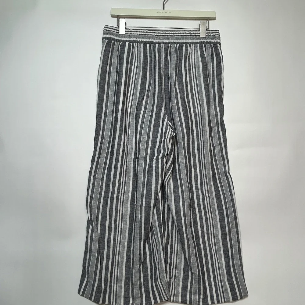 Banana Republic Wide Leg Crop Pants Womens S Blue White Striped Coastal Summer